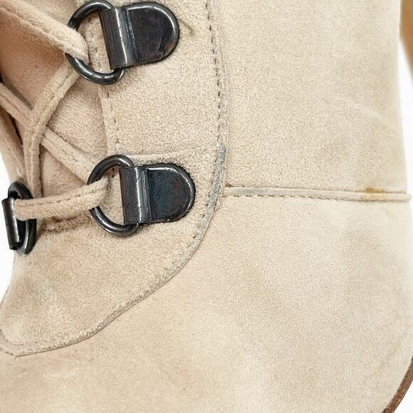 Manolo Blahnik Beige Suede Rabbit Fur Trim Lace Up Pointed Toe Bootie IT 37 - Picture 14 of 16